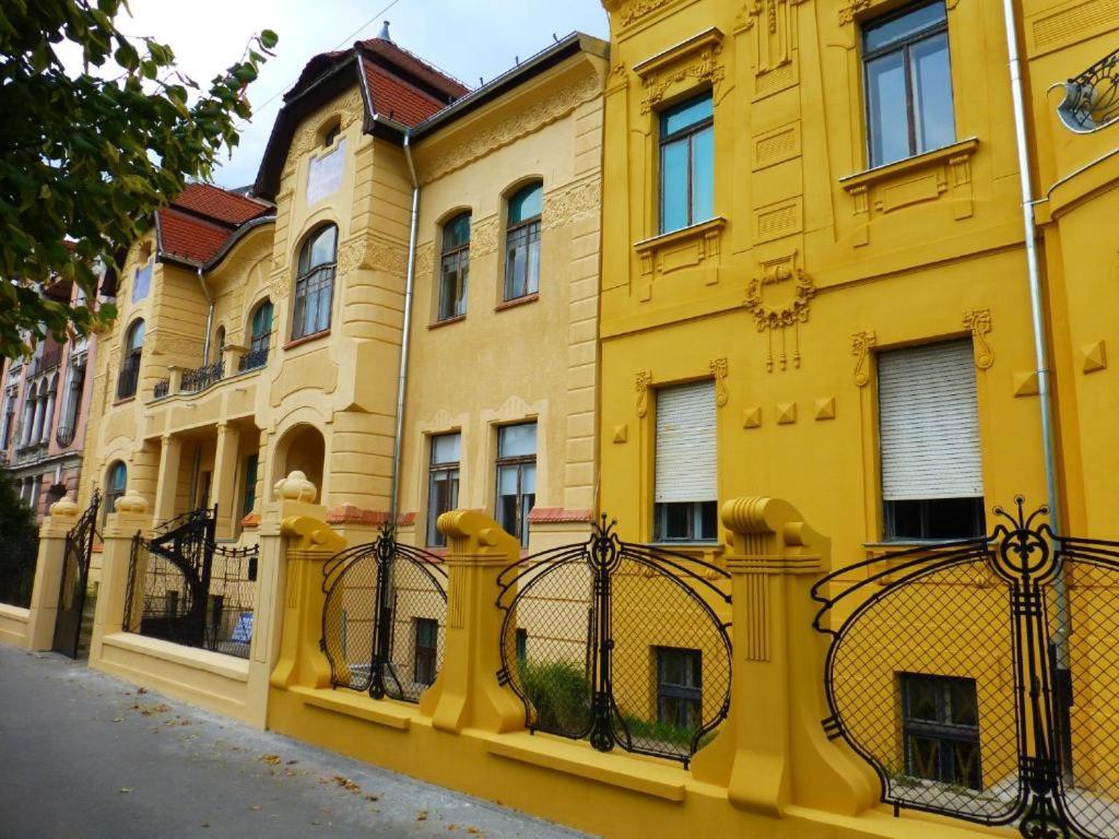 Konzul -Top Apartment, Strict Center, Parking 奥西耶克 外观 照片